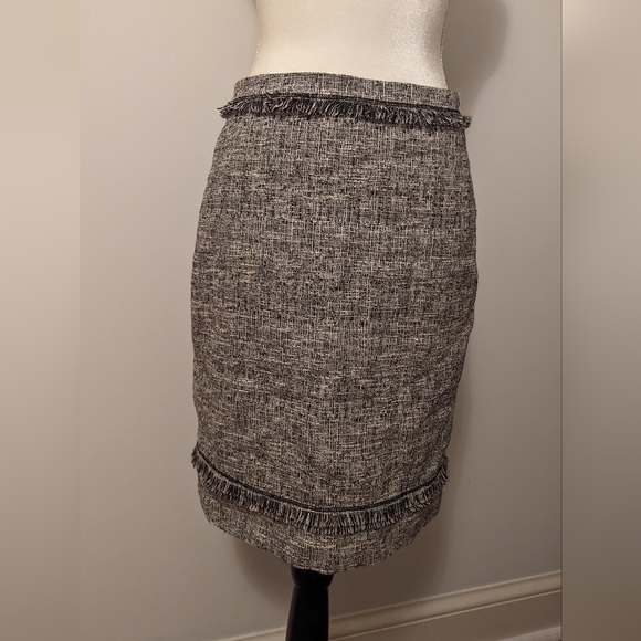 Oscar De La Renta | Skirts | Oscar De La Renta Brown Tweed Pencil Skirt Size 12 6550b18d1741bee381f29e28